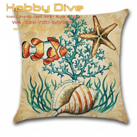 Cushion Cover Marine Life Sea Clown Fish Sarung Bantal HD-203